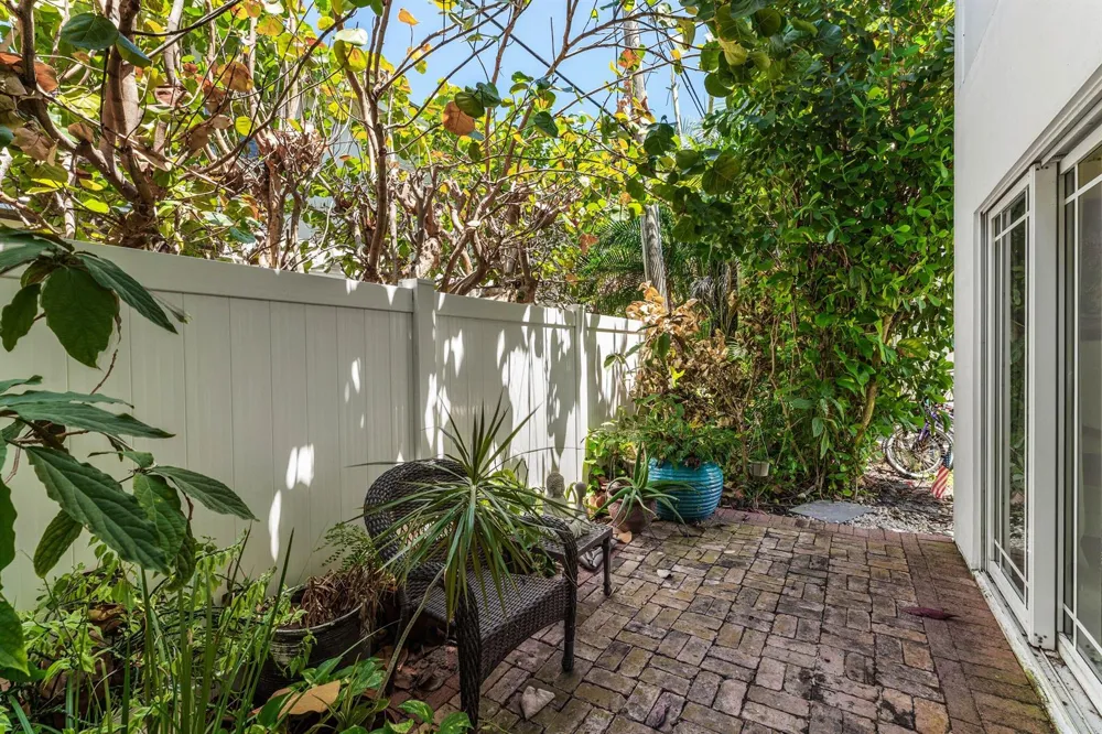 5505 Ocean Boulevard #3-106 Ocean Ridge, FL 33435