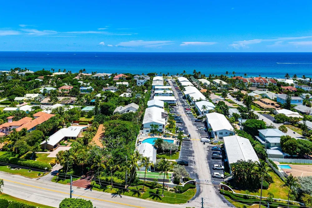 5505 Ocean Boulevard #3-106 Ocean Ridge, FL 33435