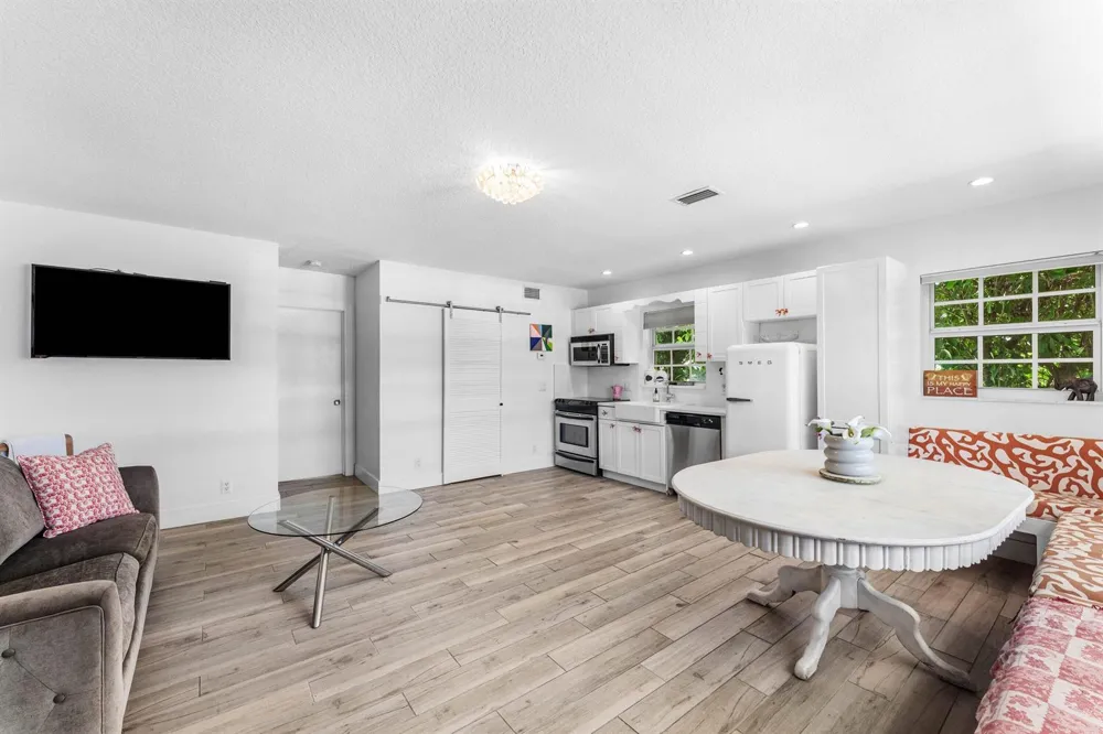 5505 Ocean Boulevard #3-106 Ocean Ridge, FL 33435