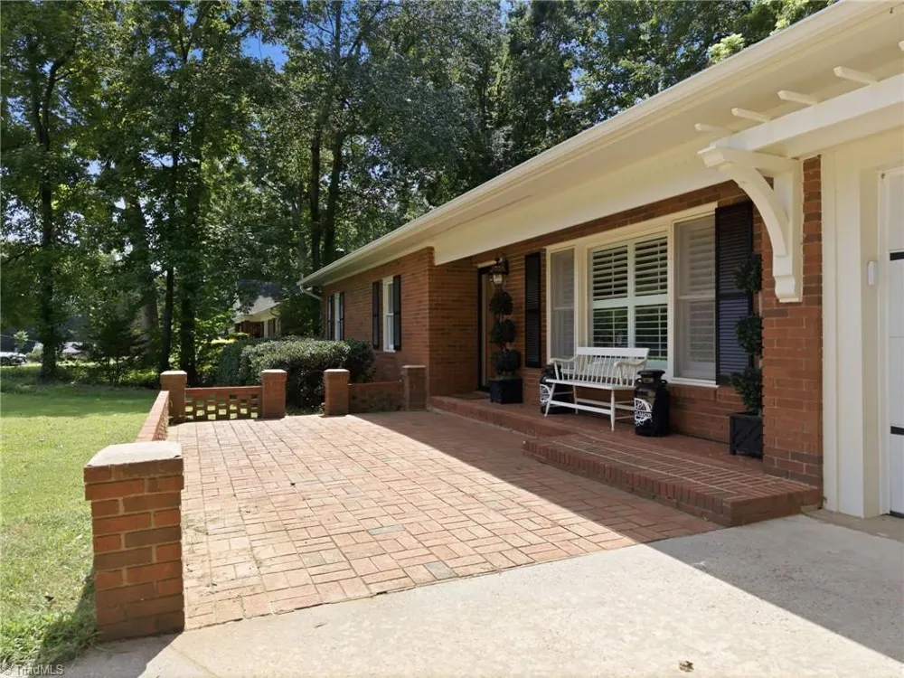 305 Heritage Circle Statesville, NC 28625