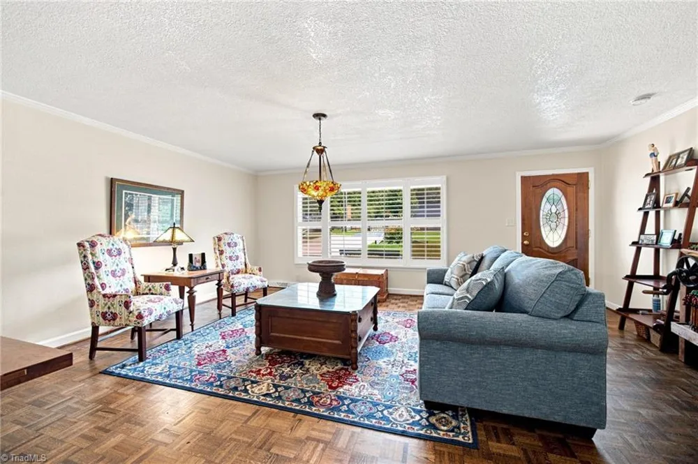 305 Heritage Circle Statesville, NC 28625