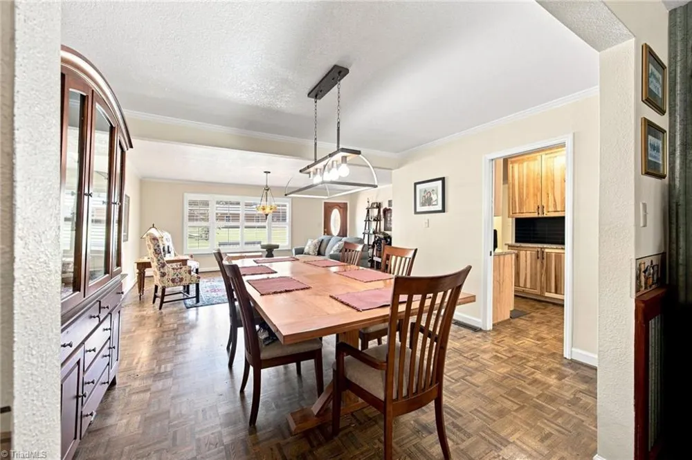 305 Heritage Circle Statesville, NC 28625