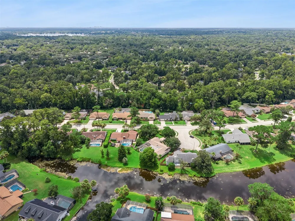734 RIVERBEND BOULEVARD Longwood, FL 32779