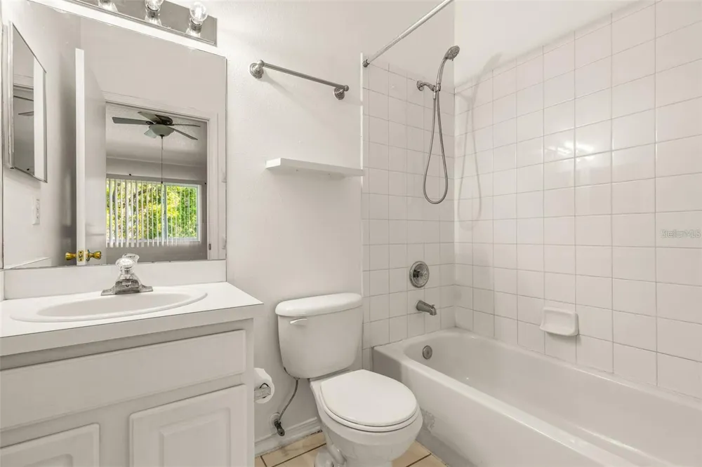 1237 KENNEWICK COURT Wesley Chapel, FL 33543