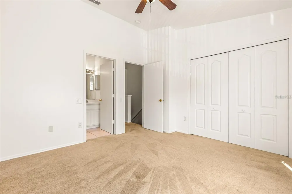 1237 KENNEWICK COURT Wesley Chapel, FL 33543
