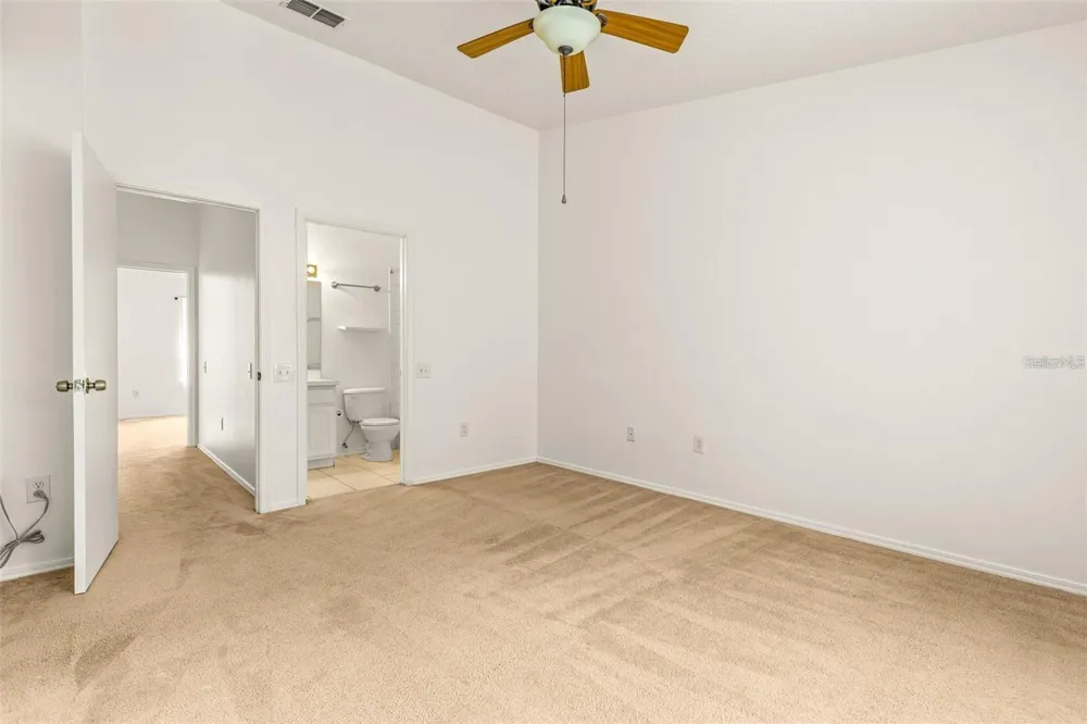 1237 KENNEWICK COURT Wesley Chapel, FL 33543