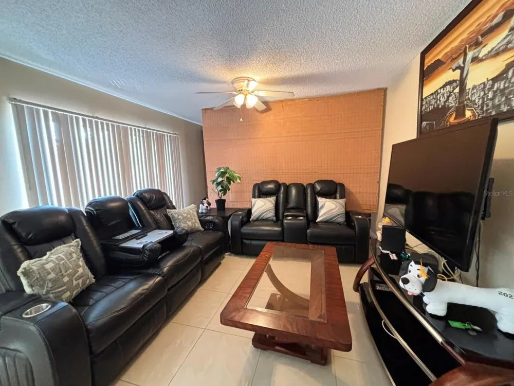 5277 CORAL COURT #625 Orlando, FL 32811