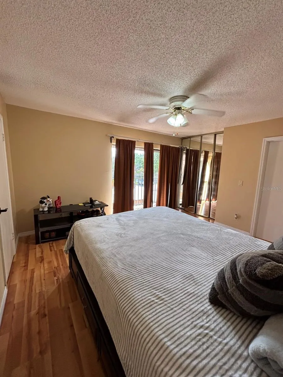 5277 CORAL COURT #625 Orlando, FL 32811