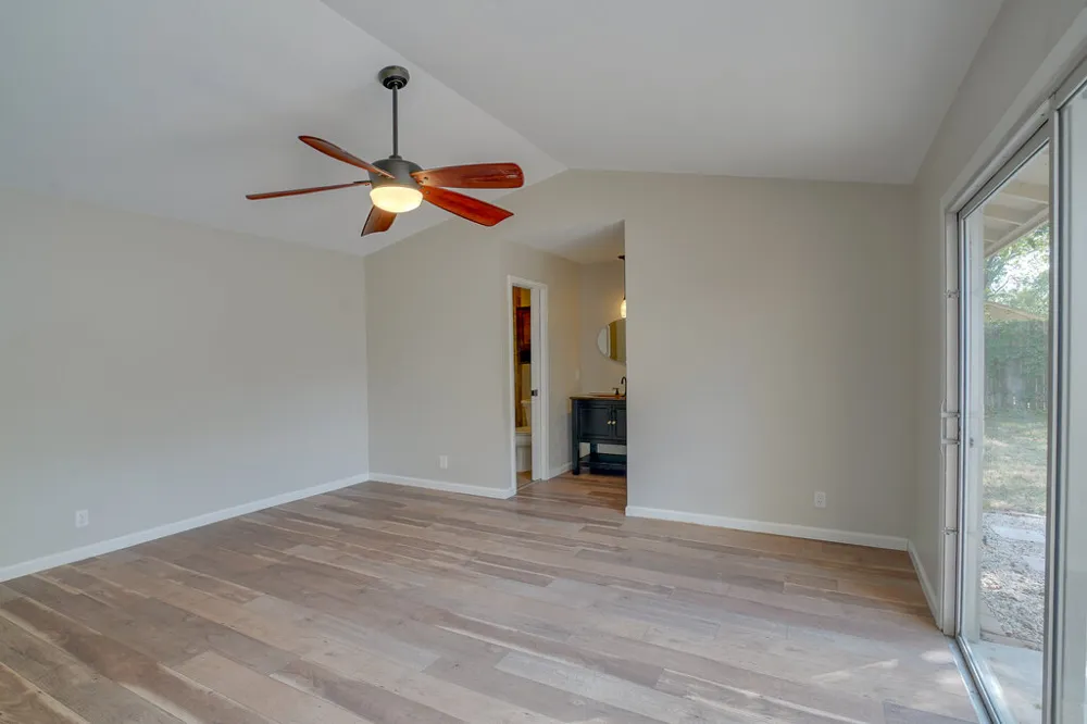 10110 Aspen Street Austin, TX 78758