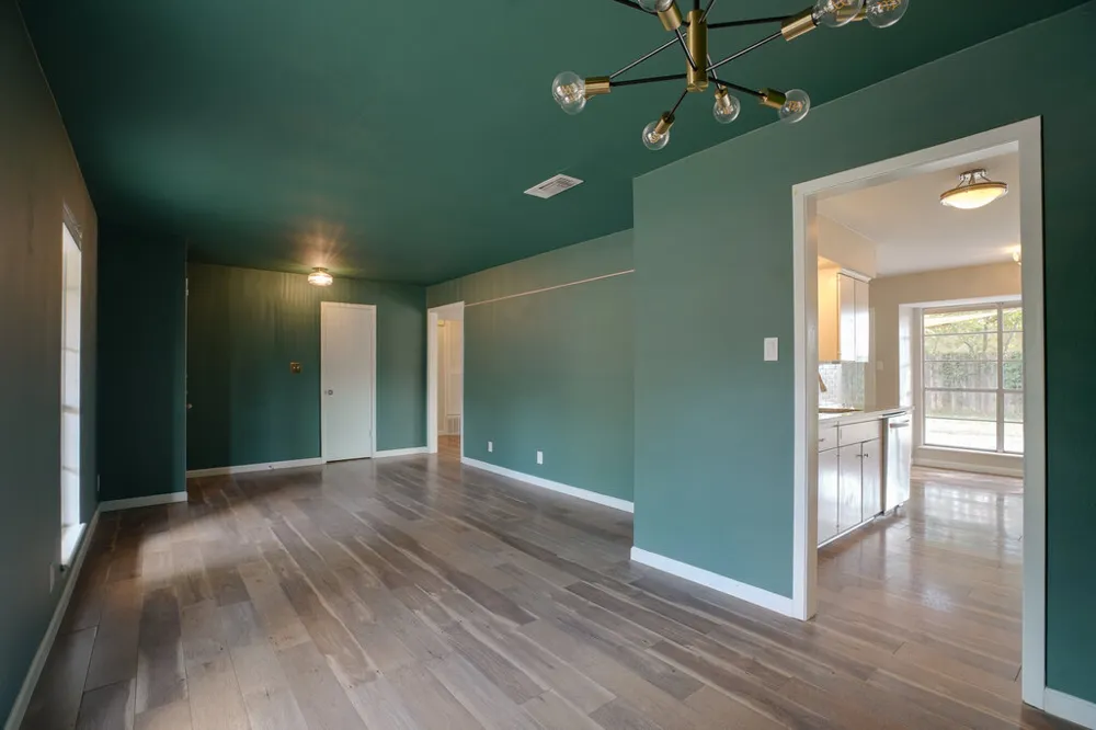 10110 Aspen Street Austin, TX 78758