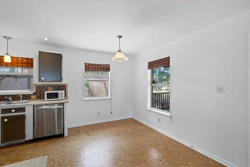 1211 Delano Street Austin, TX 78721