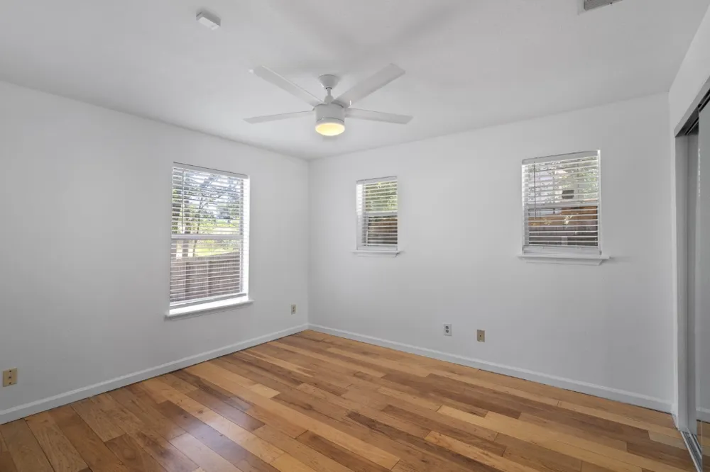 1211 Delano Street Austin, TX 78721