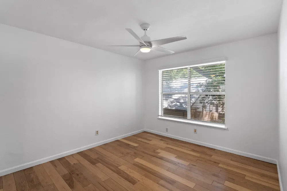 1211 Delano Street Austin, TX 78721