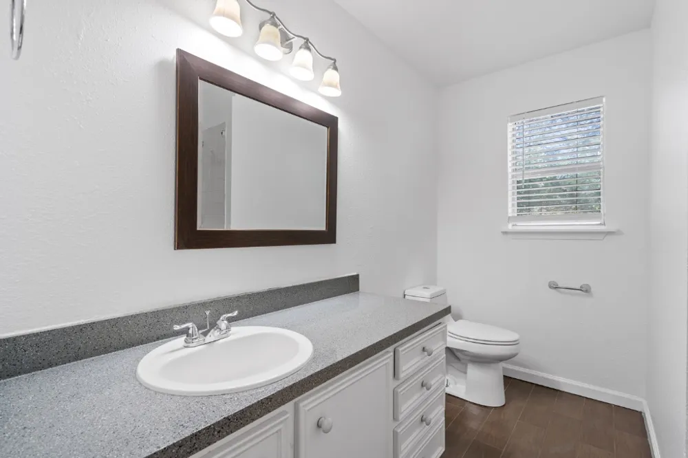 1211 Delano Street Austin, TX 78721