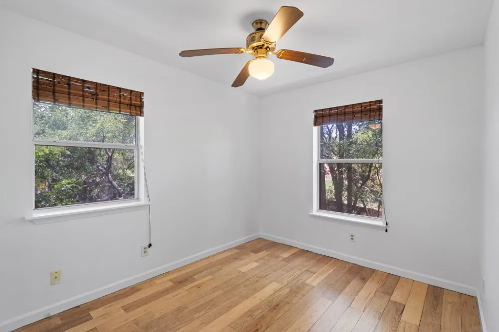 1211 Delano Street Austin, TX 78721