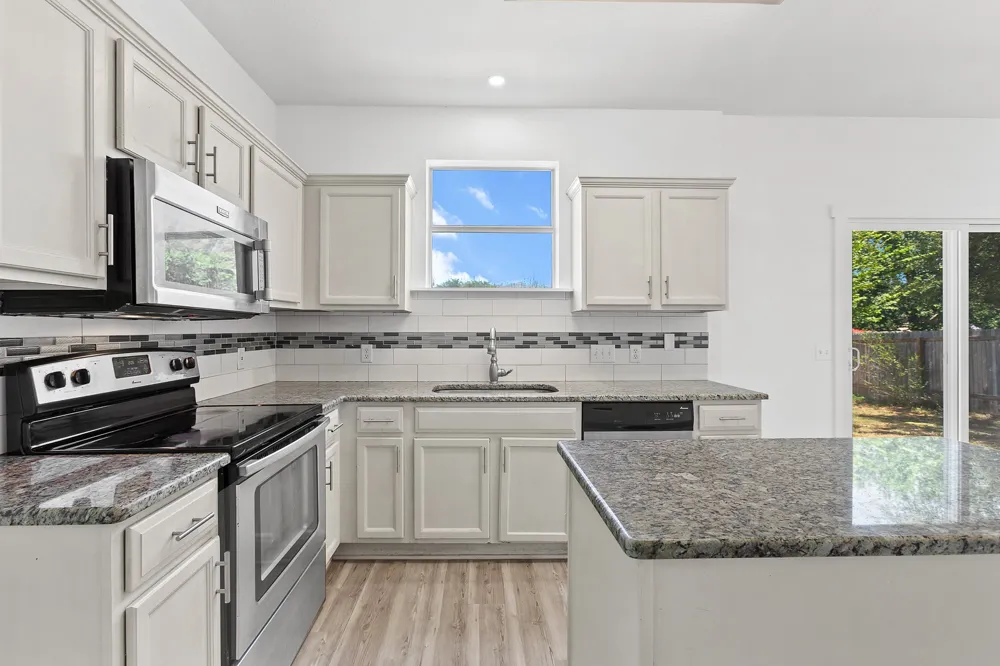 9113 Magna Carta Loop Austin, TX 78754