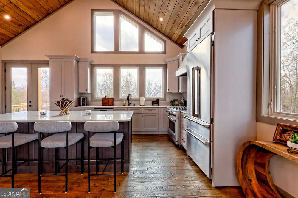 804 Settlers Ridge RD Ellijay, GA 30540