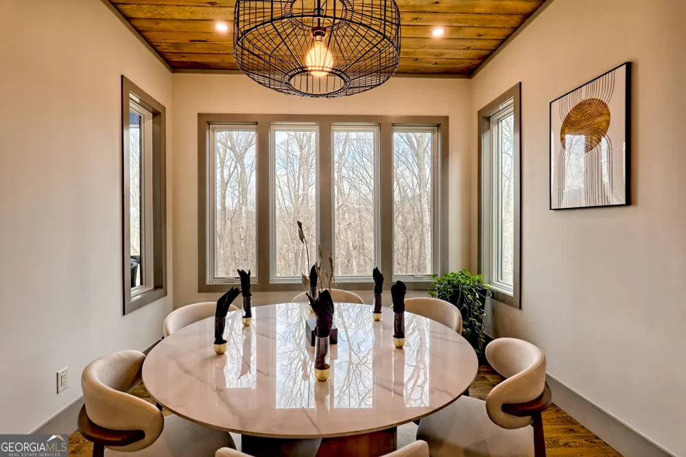 804 Settlers Ridge RD Ellijay, GA 30540