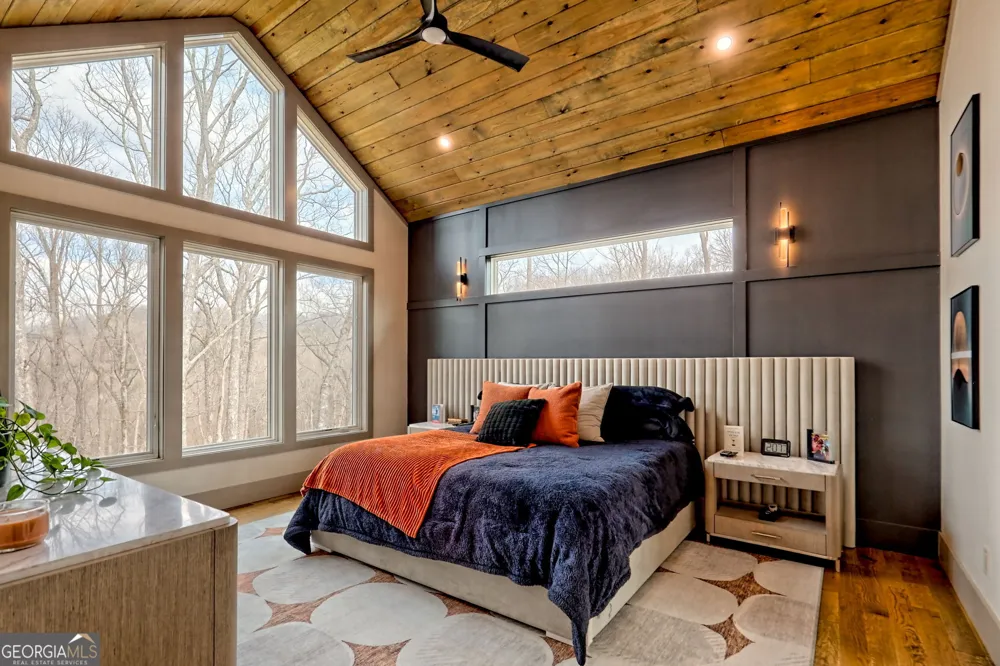 804 Settlers Ridge RD Ellijay, GA 30540