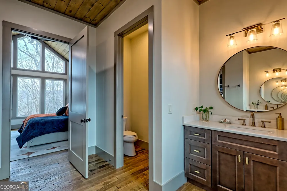 804 Settlers Ridge RD Ellijay, GA 30540