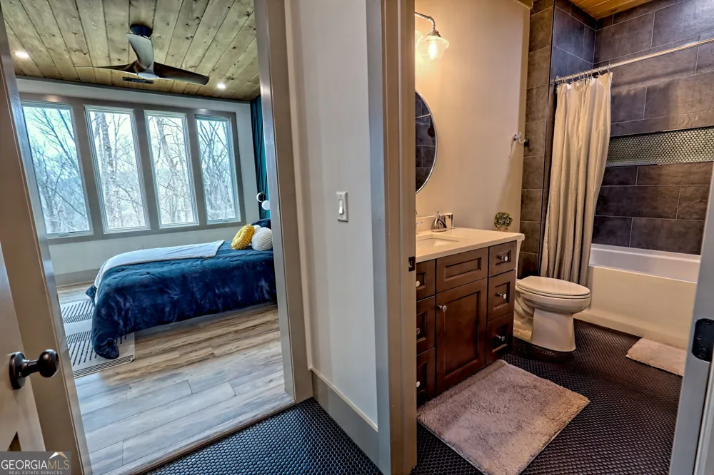 804 Settlers Ridge RD Ellijay, GA 30540