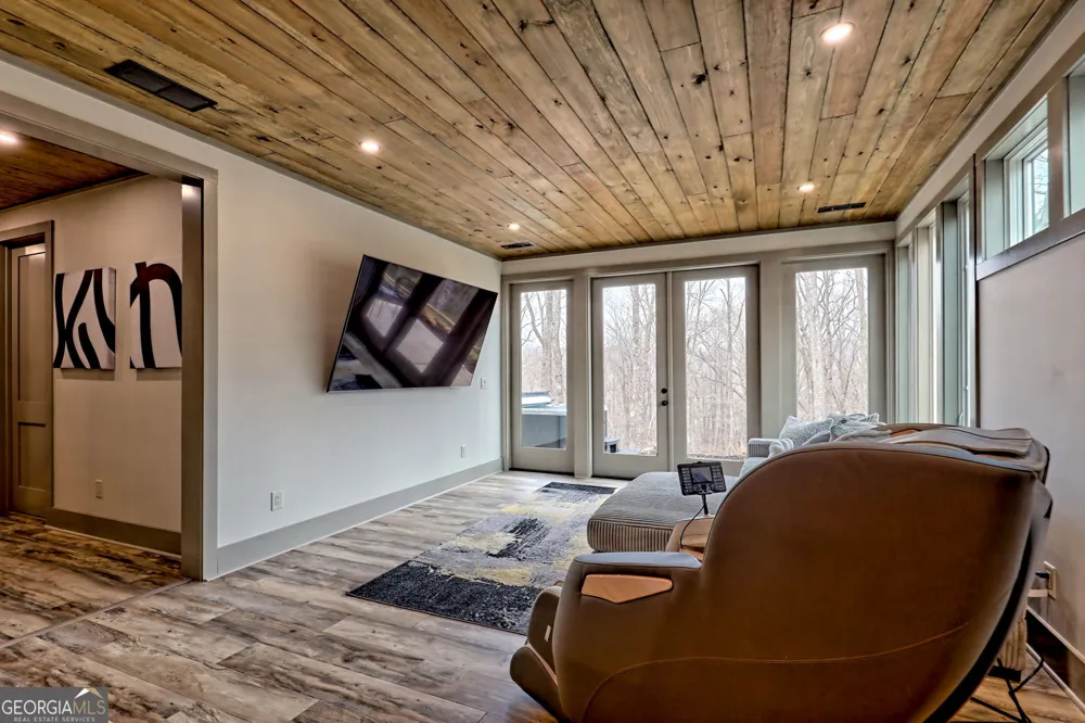 804 Settlers Ridge RD Ellijay, GA 30540