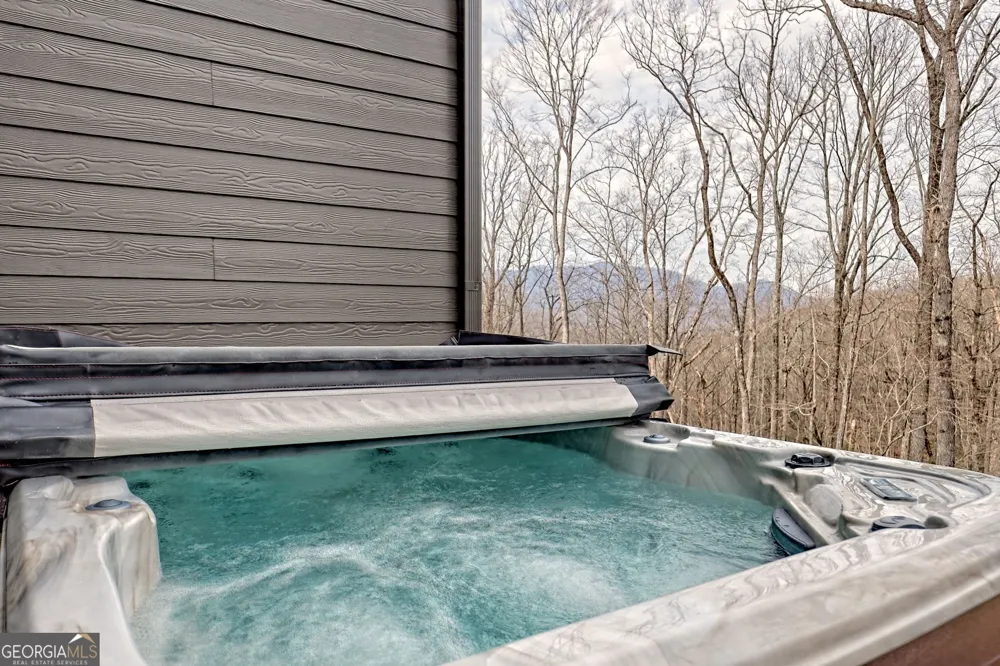 804 Settlers Ridge RD Ellijay, GA 30540
