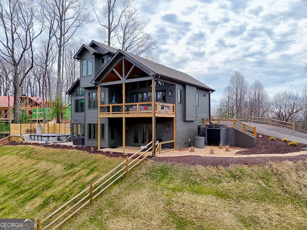 804 Settlers Ridge RD Ellijay, GA 30540
