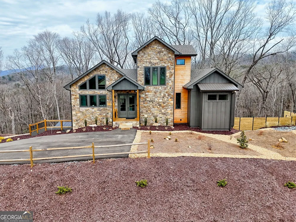 804 Settlers Ridge RD Ellijay, GA 30540