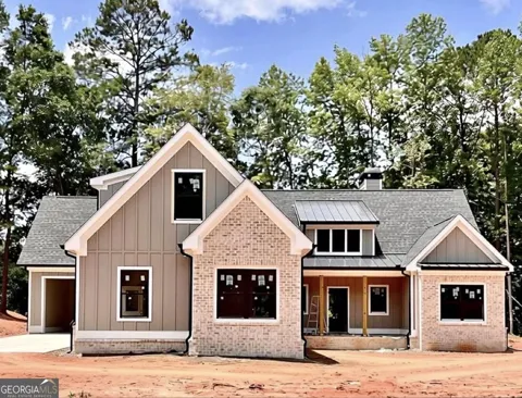 467 Lake Varner DR