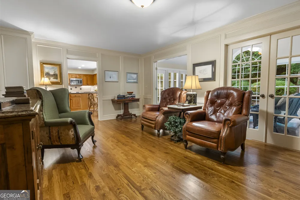 991 White Oak PASS Alpharetta, GA 30005