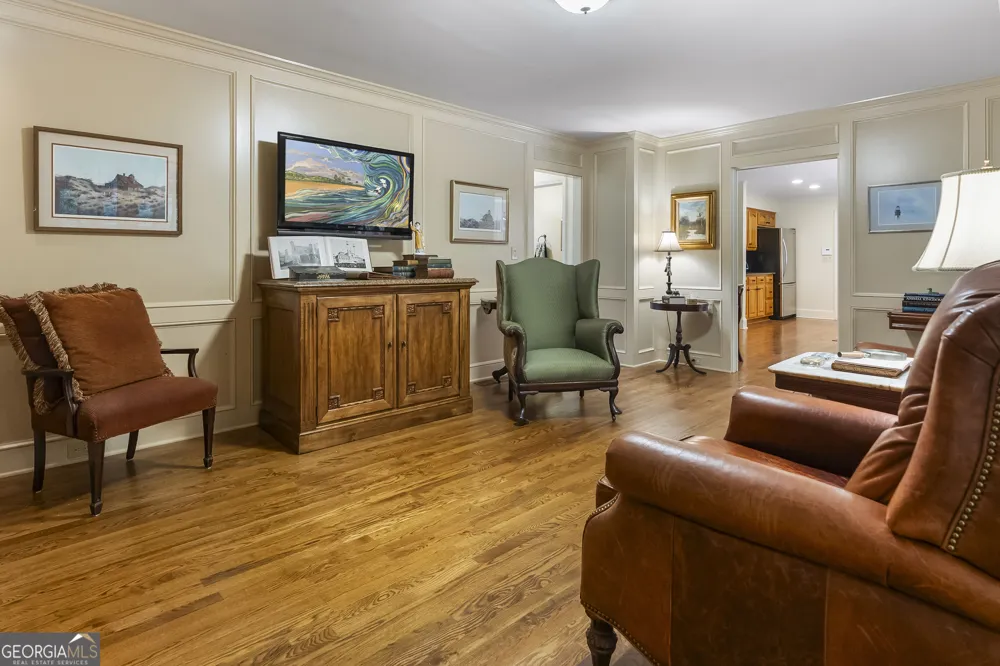 991 White Oak PASS Alpharetta, GA 30005