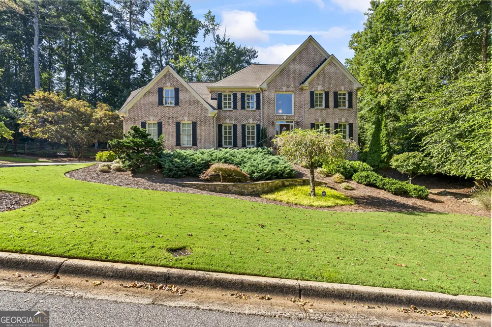 991 White Oak PASS Alpharetta, GA 30005