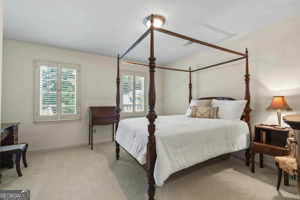 991 White Oak PASS Alpharetta, GA 30005
