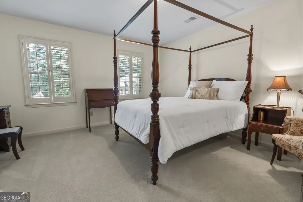 991 White Oak PASS Alpharetta, GA 30005