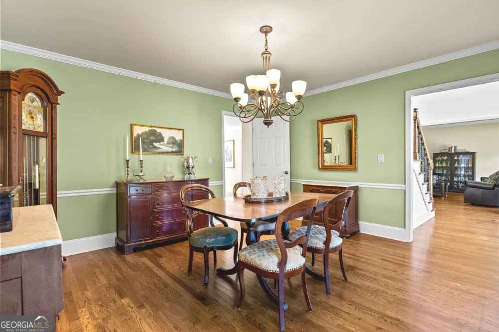 991 White Oak PASS Alpharetta, GA 30005
