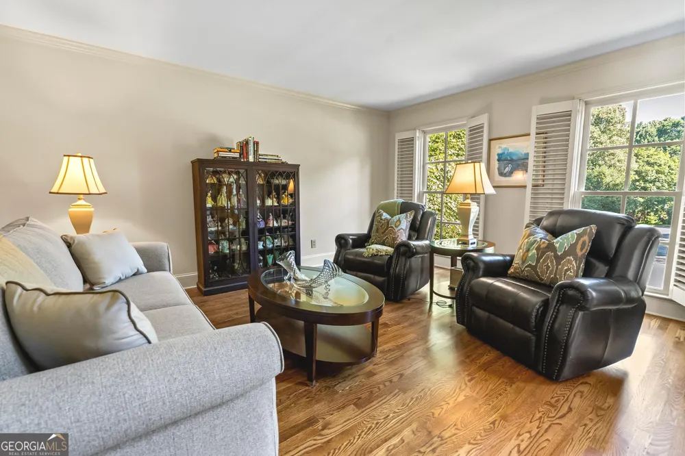991 White Oak PASS Alpharetta, GA 30005