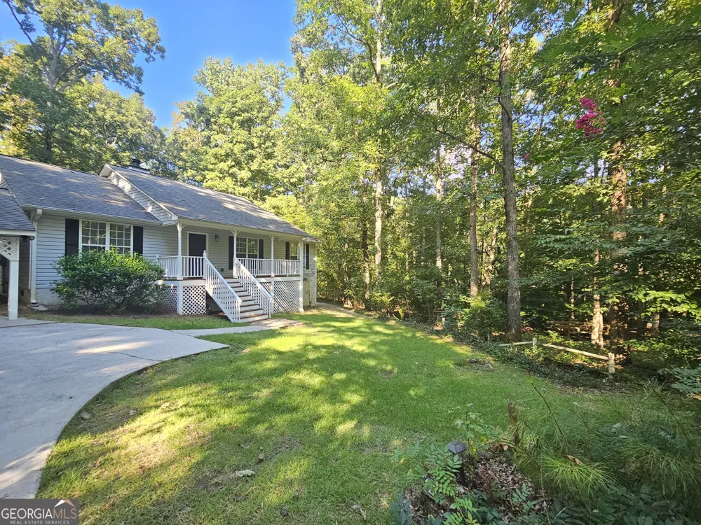 25 Hearthstone DR Stockbridge, GA 30281