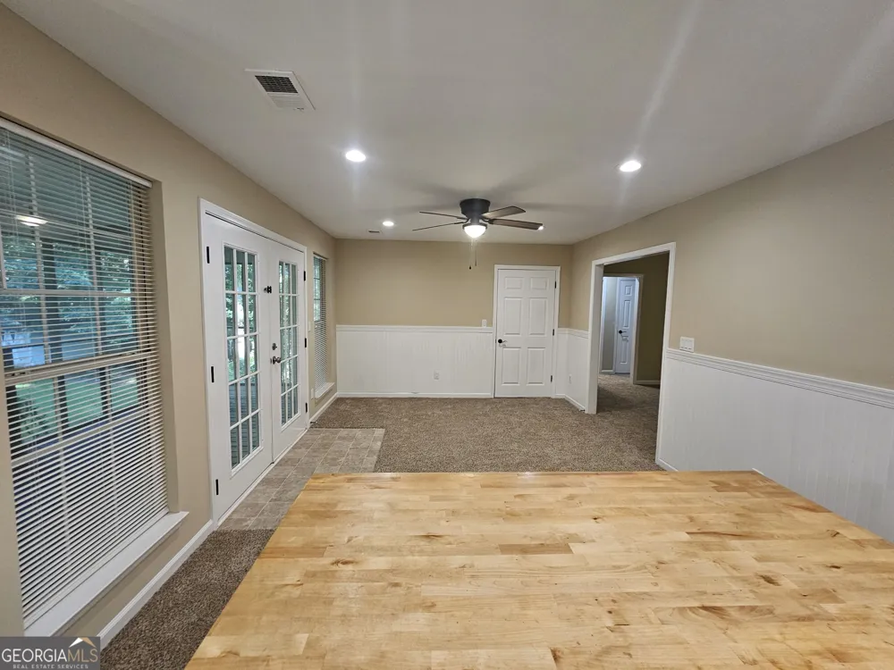 25 Hearthstone DR Stockbridge, GA 30281