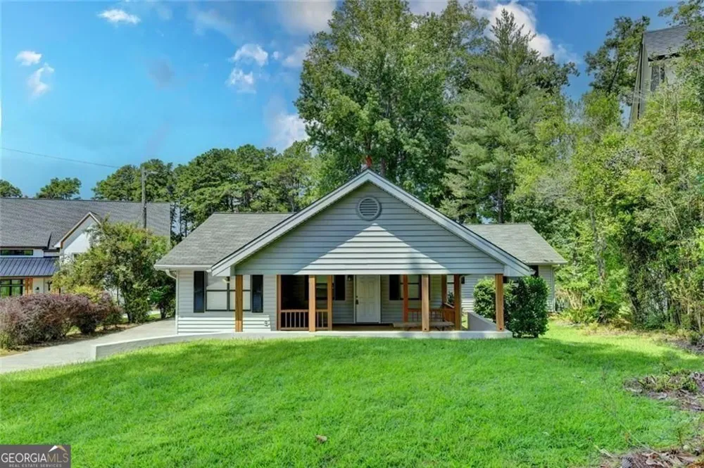 7470 Fields DR Cumming, GA 30041