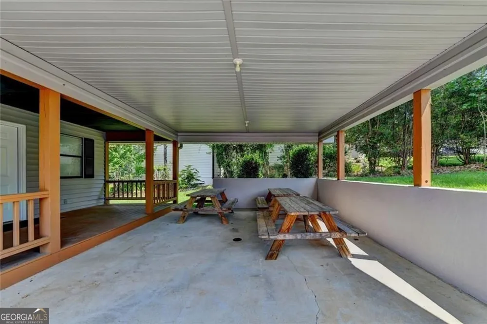 7470 Fields DR Cumming, GA 30041
