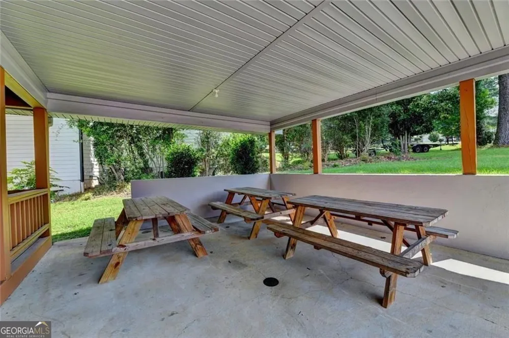 7470 Fields DR Cumming, GA 30041