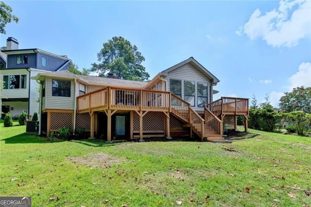 7470 Fields DR Cumming, GA 30041
