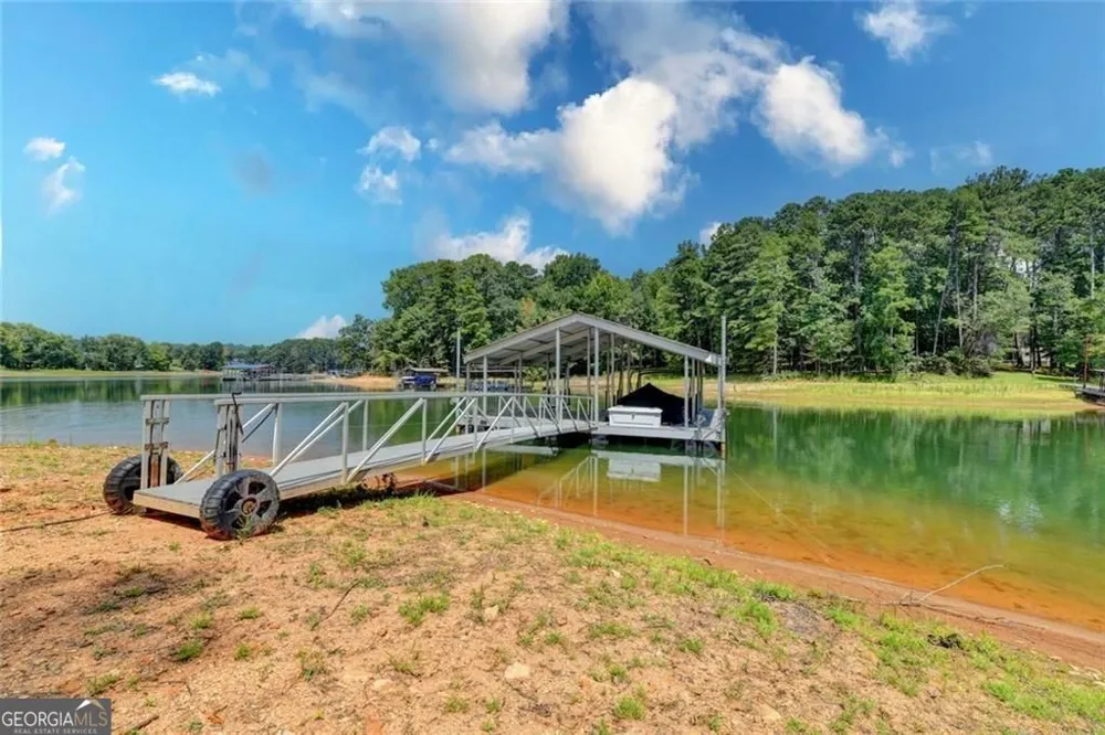7470 Fields DR Cumming, GA 30041