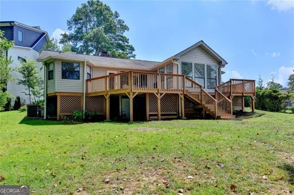 7470 Fields DR Cumming, GA 30041
