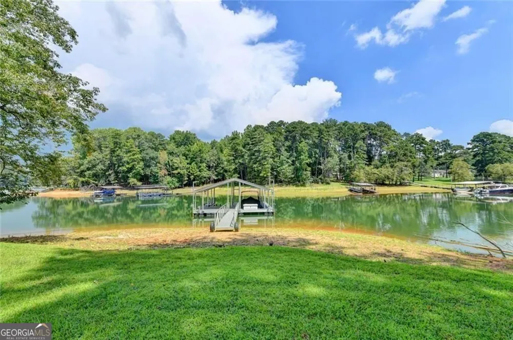 7470 Fields DR Cumming, GA 30041