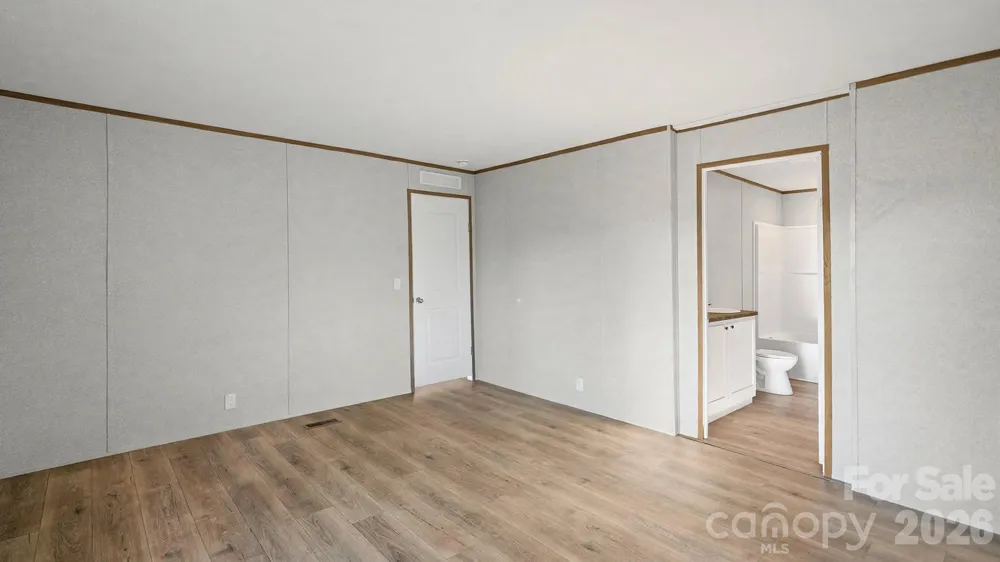 2201 Kingston Road Kingstown, NC 28150