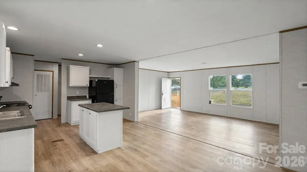 2201 Kingston Road Kingstown, NC 28150