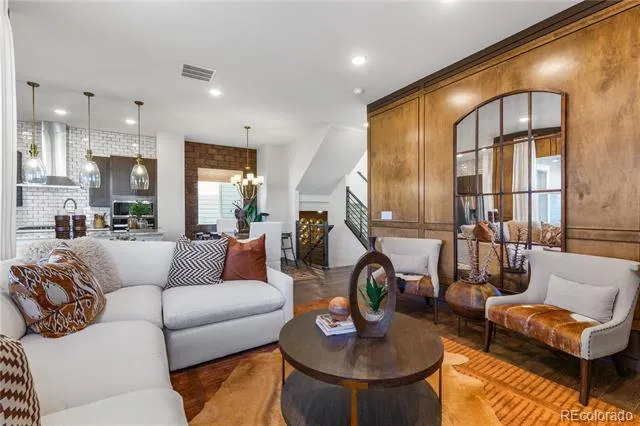 14259 Old Cottonwood Street Broomfield, CO 80020