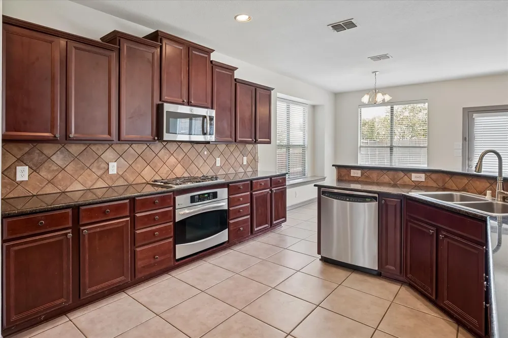 2917 Preston Lane Wylie, TX 75098